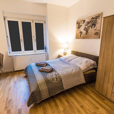 A Stylish Apartment In The Center Of True Берлін Екстер'єр фото