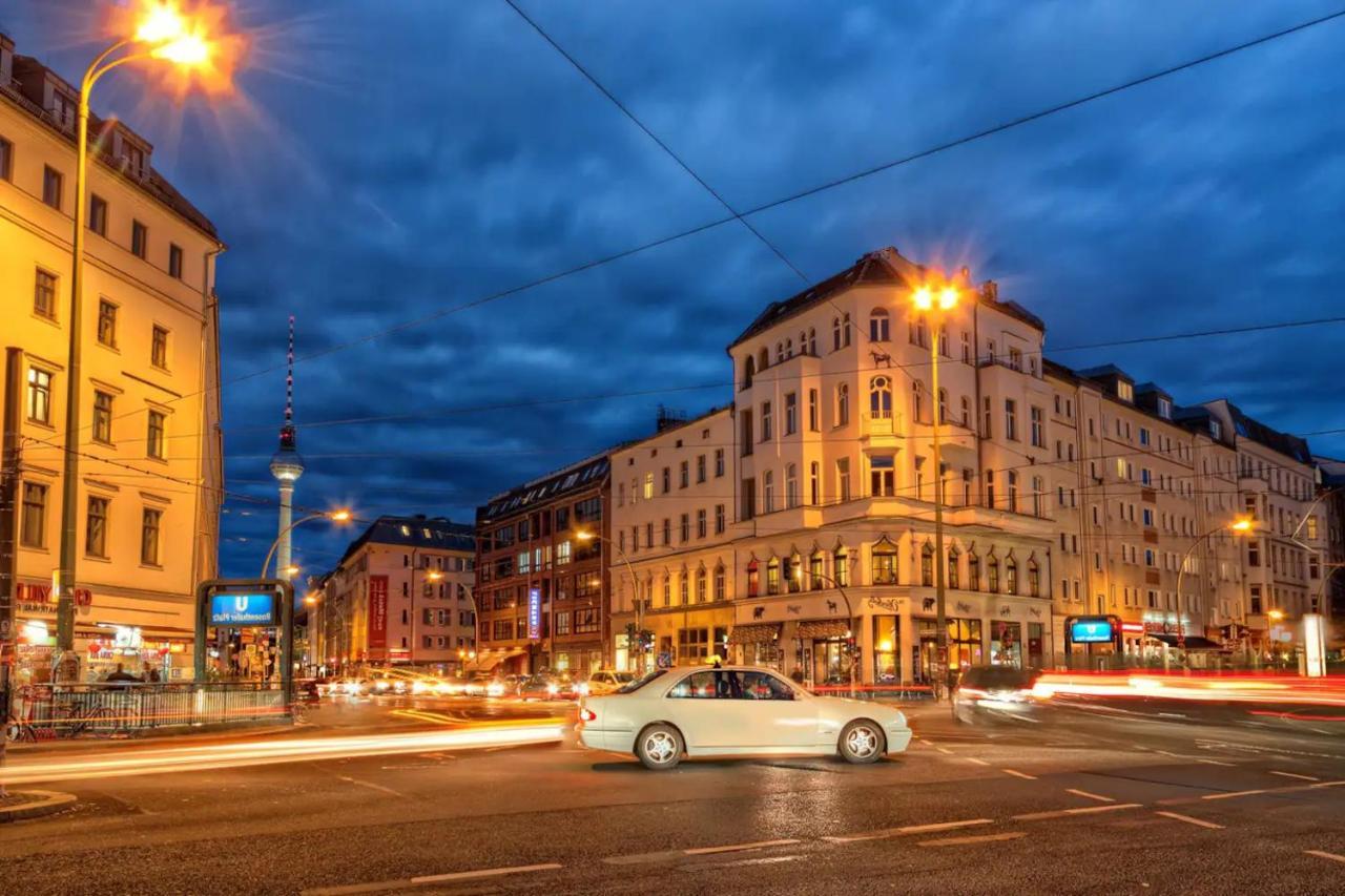 A Stylish Apartment In The Center Of True Берлін Екстер'єр фото