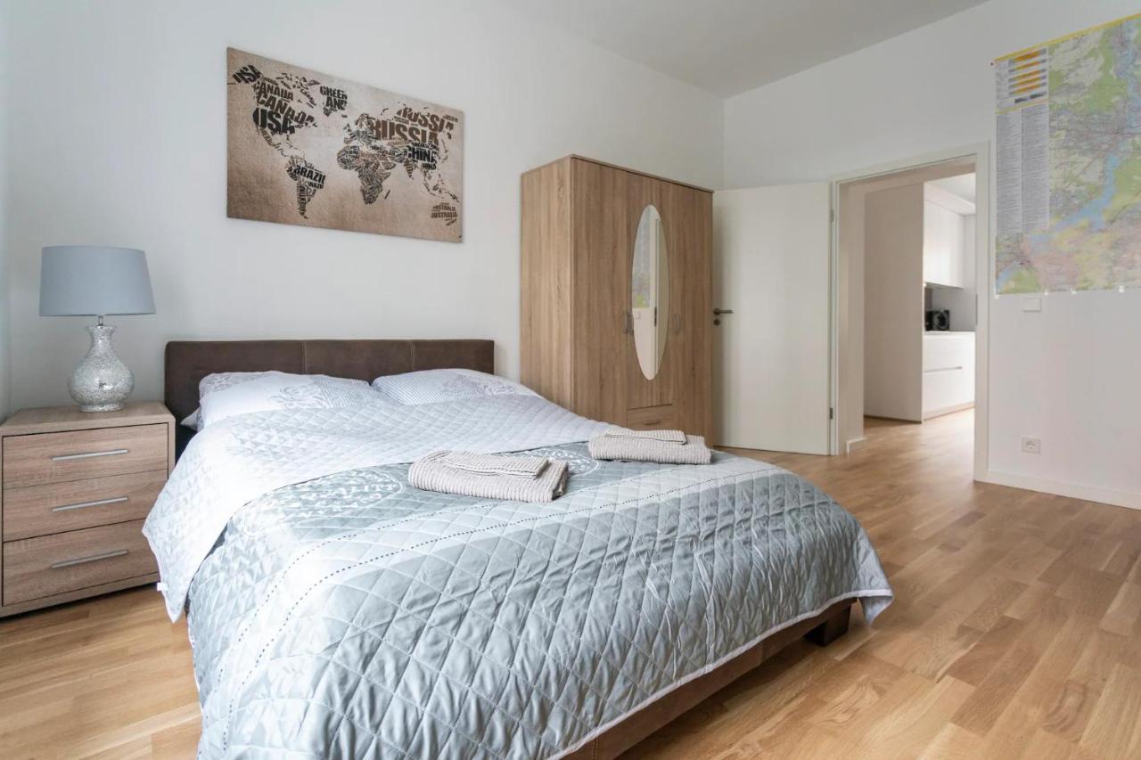 A Stylish Apartment In The Center Of True Берлін Екстер'єр фото